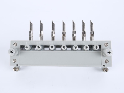 HH301三相國網(wǎng)PC背出線(xiàn)表座（165MM-孔距，七滑塊，M8-螺桿）