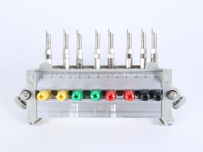 HH2018A三相鋁合金背出線(xiàn)表座（8滑塊,165、180、200MM孔距，M8螺桿）